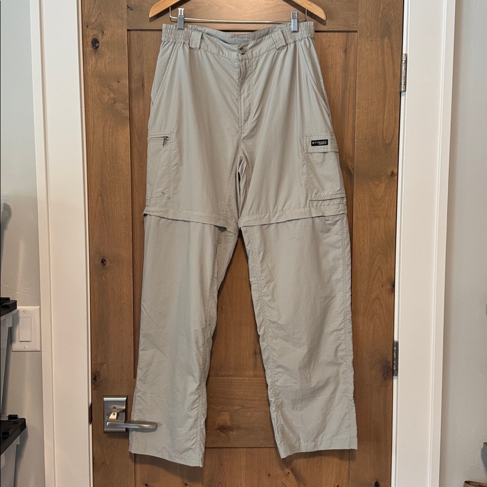Columbia Men's Convertible Zip-Off Pants in Light Khaki